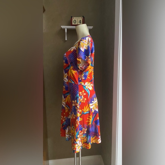 Bobbie Brooks Women’s Large Red Floral Hawaiian Skater A-line Dress Soft - Picture 3 of 11